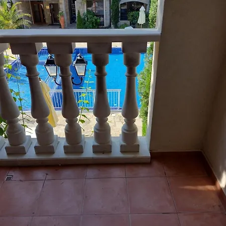 Destination Bulgaria 2000 Cascadas Private Summer Family Апартамент *
