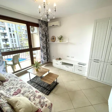 Destination Bulgaria 2000 Cascadas Private Summer Family Apartmán *